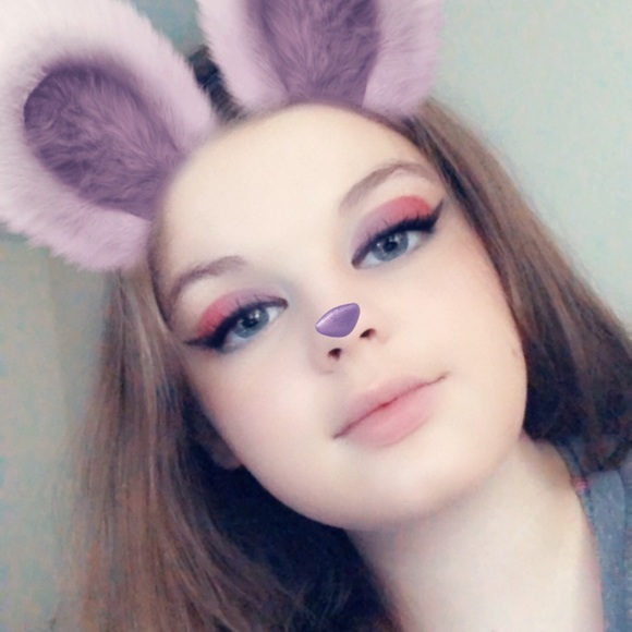 Meet your Posher, Victoria - Picture 2 of 4